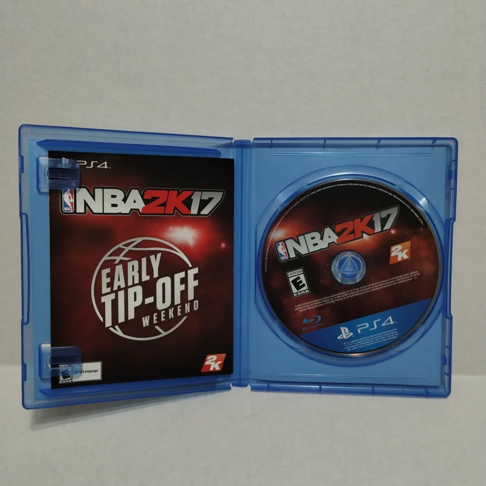 NBA 17 for PS4 - Blue Case - Picture 3 of 4